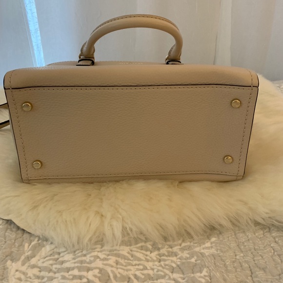 Kate Spade Jackson Street Small Kiernan - Picture 5 of 8